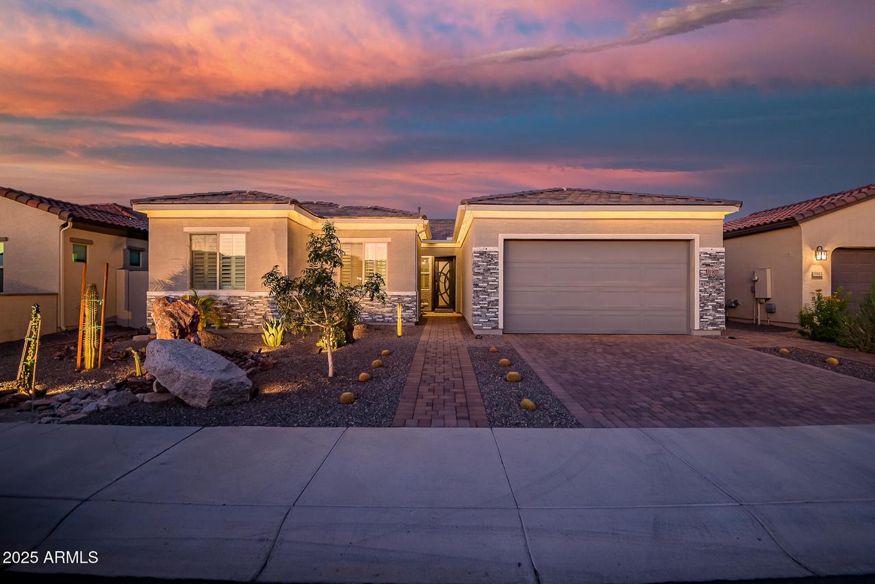 15907 S 177th Dr., Goodyear, AZ 85338