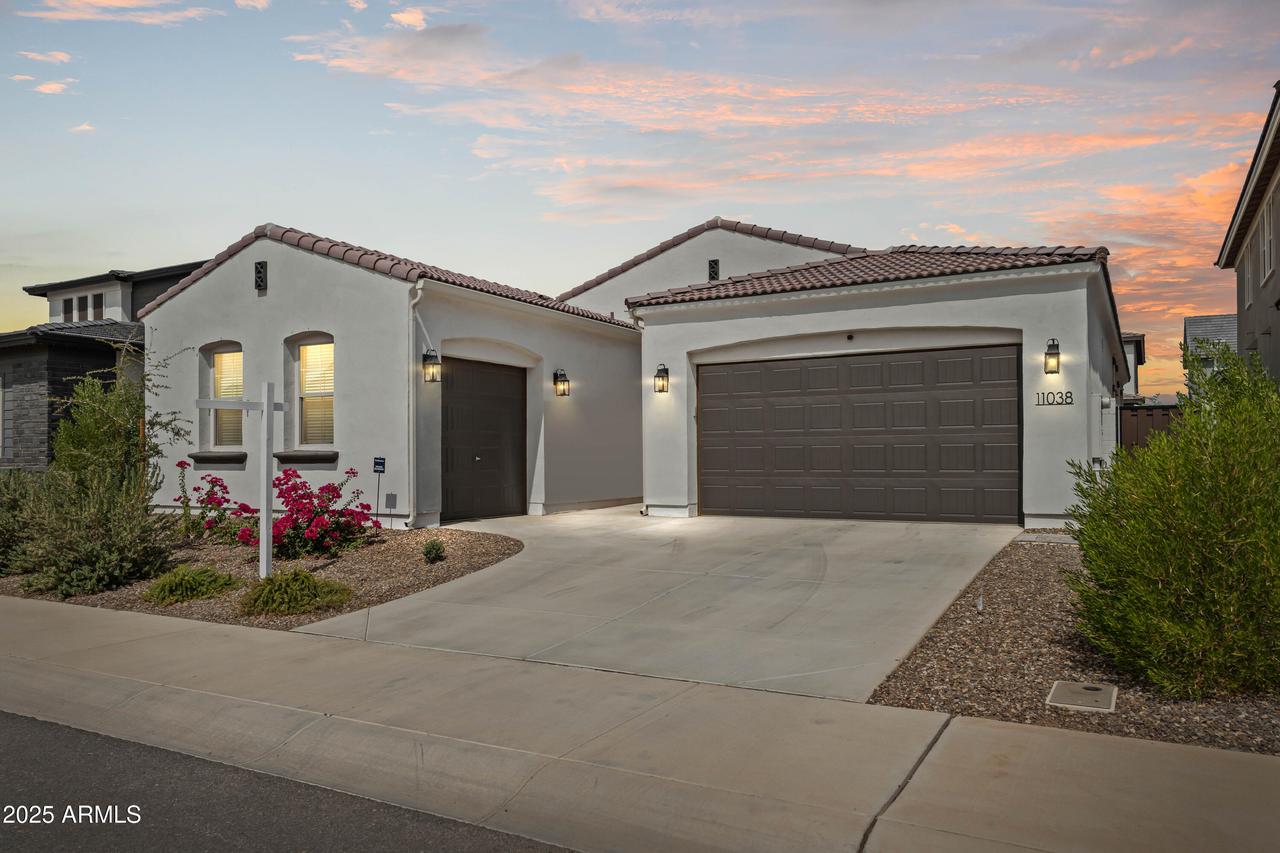 11038 E Utopia Ave., Mesa, AZ 85212