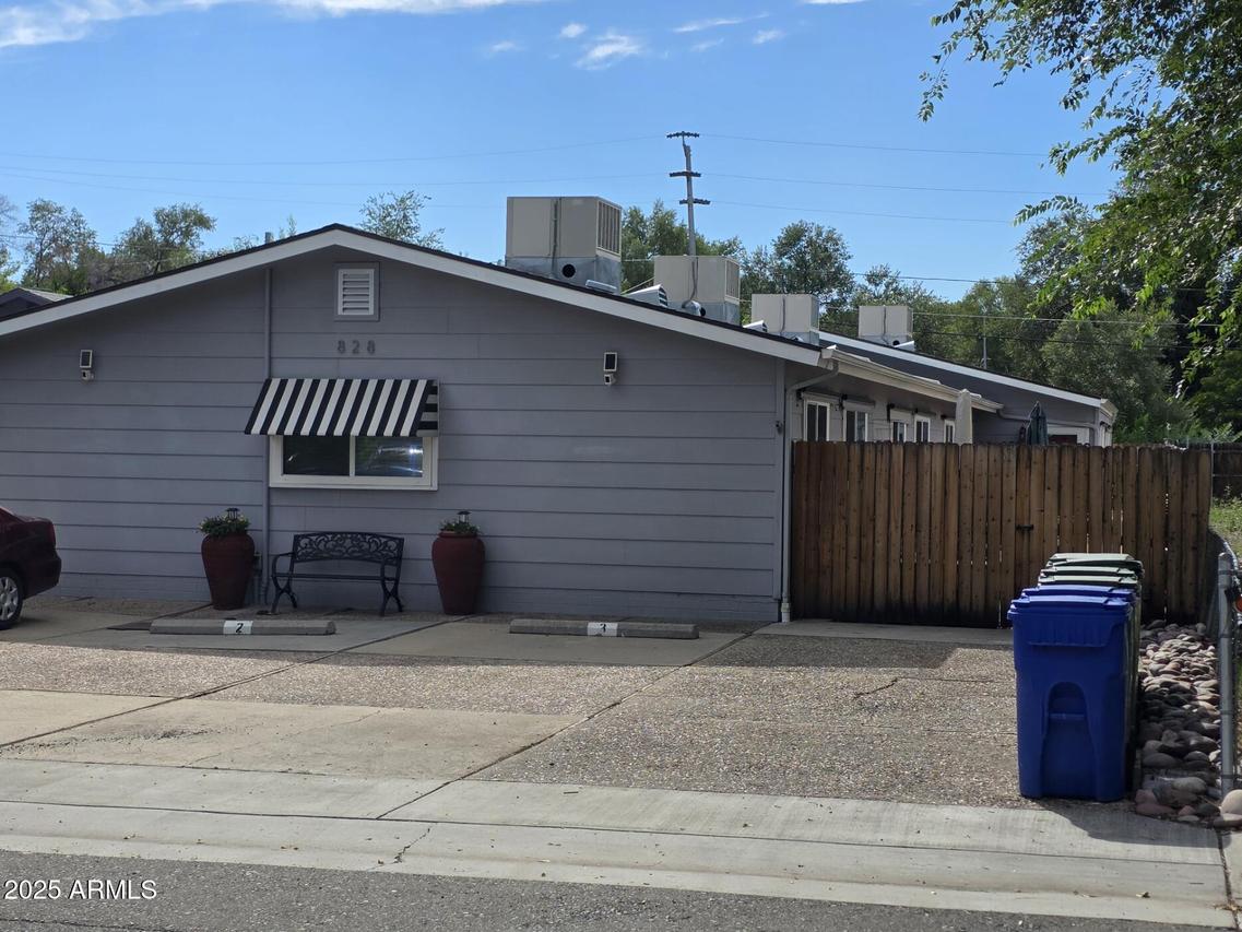 828 Lincoln Ave., Prescott, AZ 86301