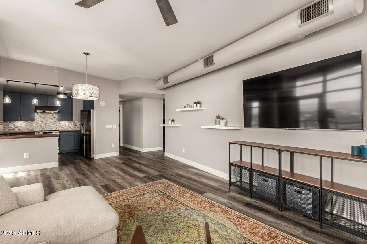 310 S 4th St. #1010, Phoenix, AZ 85004