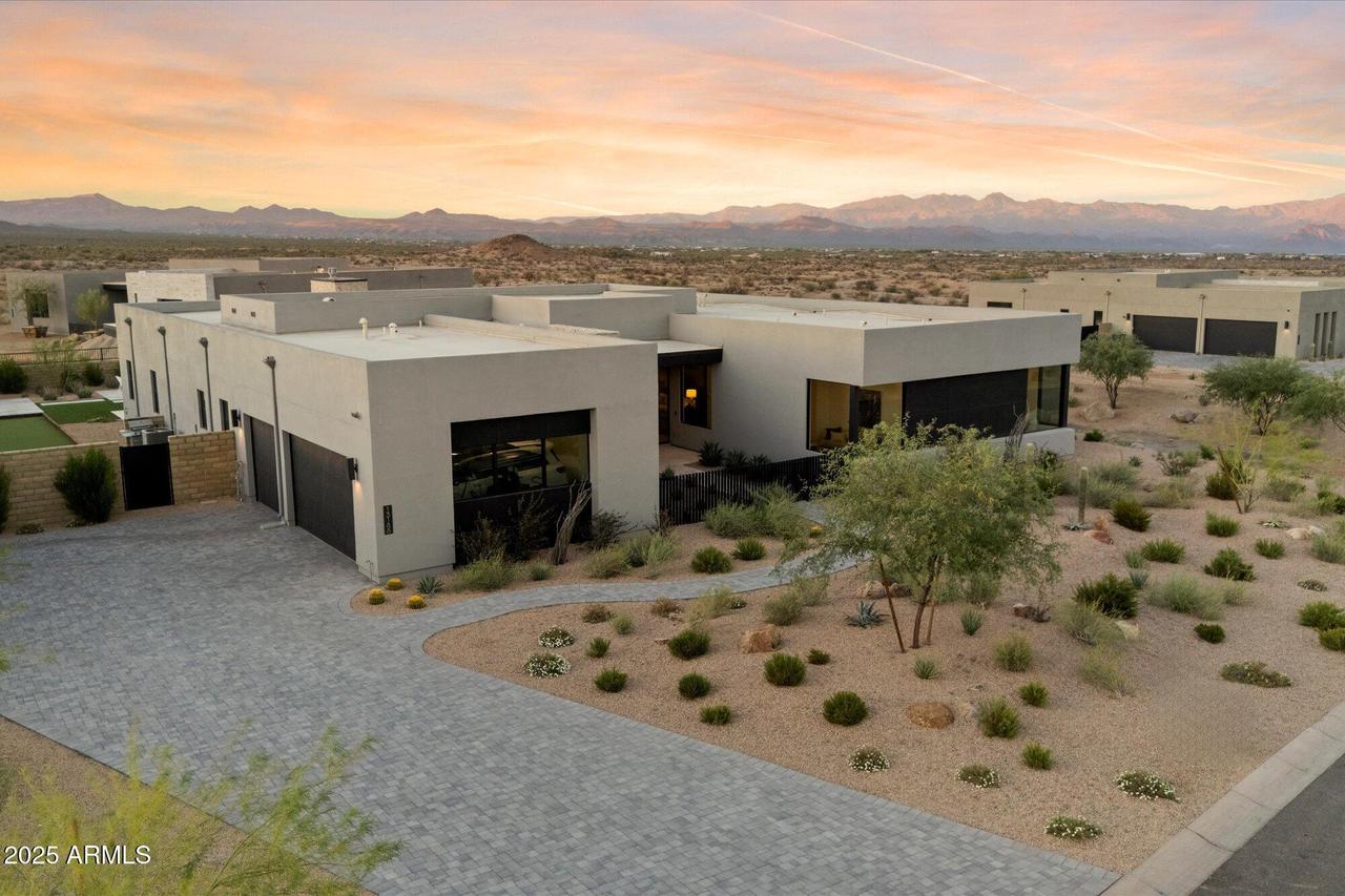 13188 E Desert Holly Dr., Scottsdale, AZ 85255