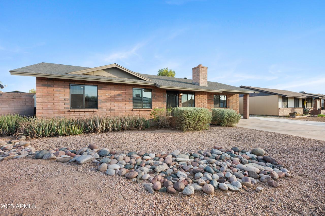 949 W Hackamore St., Mesa, AZ 85201