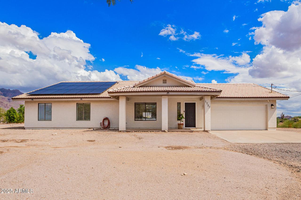 1737 S Mountain View Rd., Apache Junction, AZ 85119