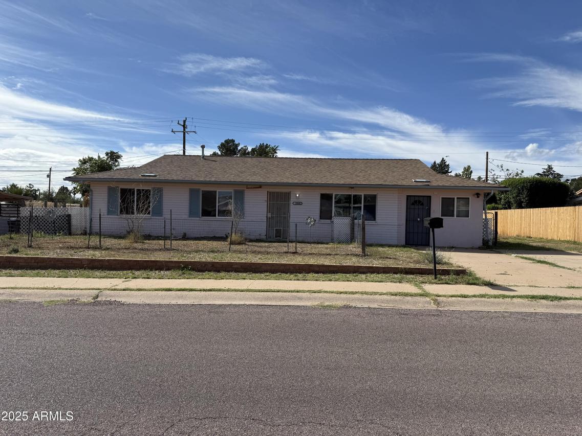 2564 Paseo Media, Sierra Vista, AZ 85635