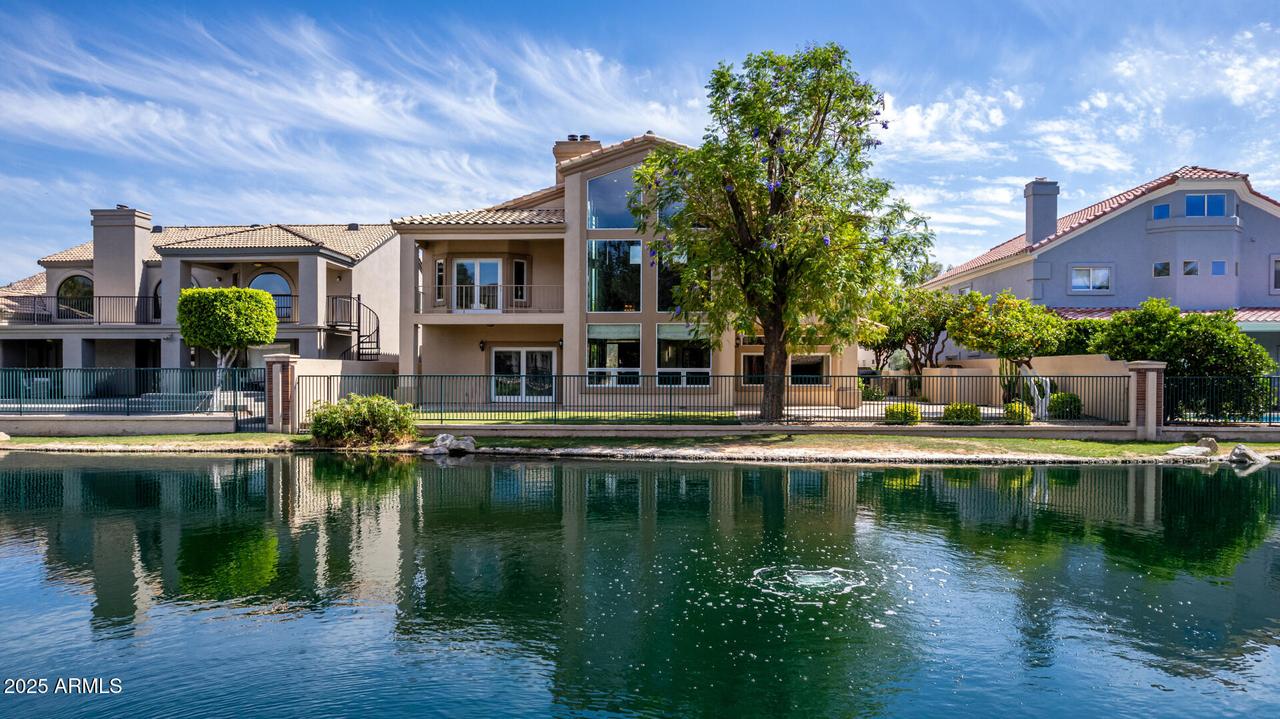 5812 W Del Lago Cir., Glendale, AZ 85308