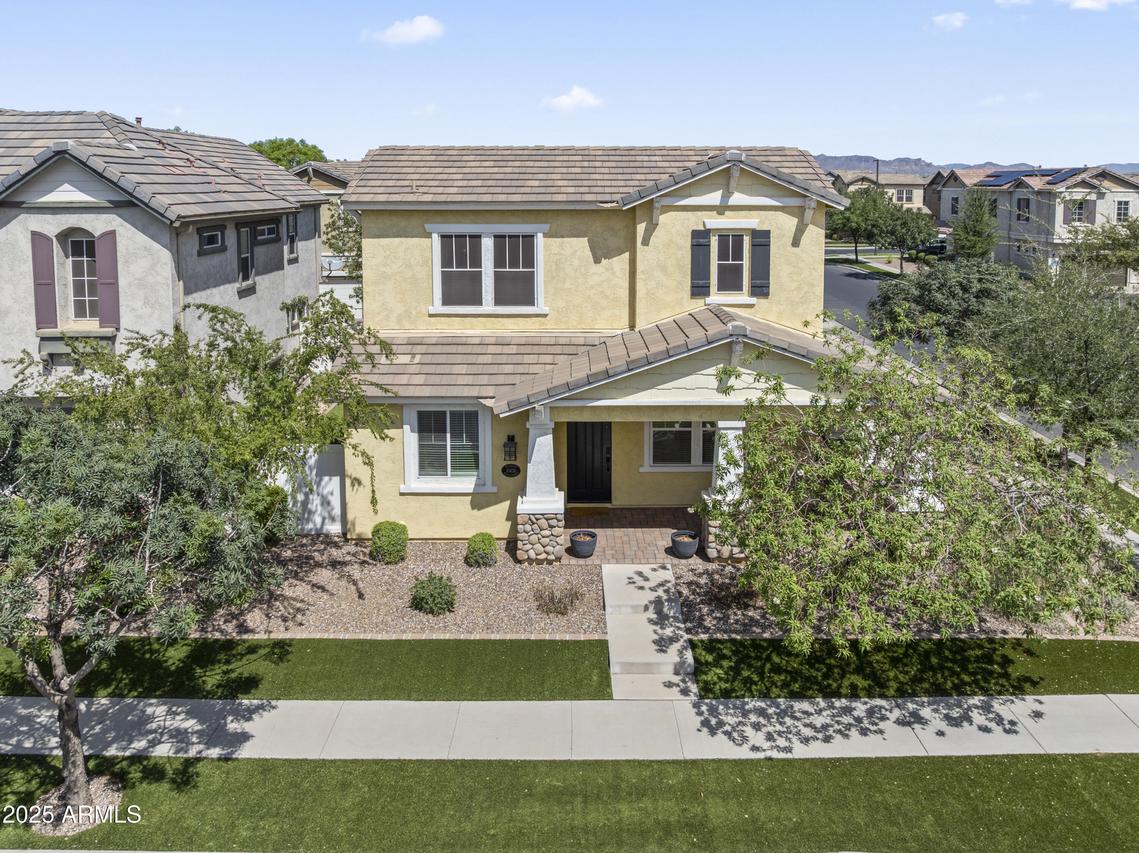 10436 E Nopal Ave., Mesa, AZ 85209