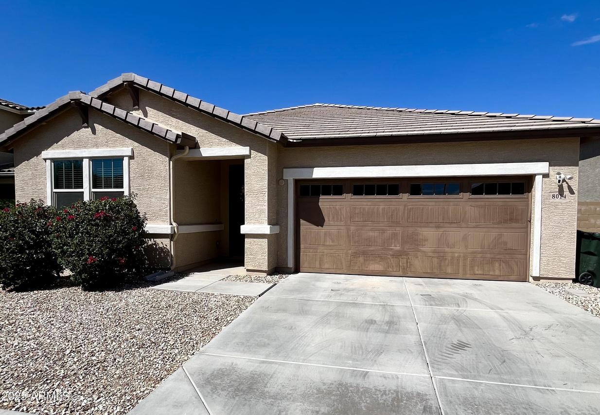 8014 W Atlantis Way, Phoenix, AZ 85043