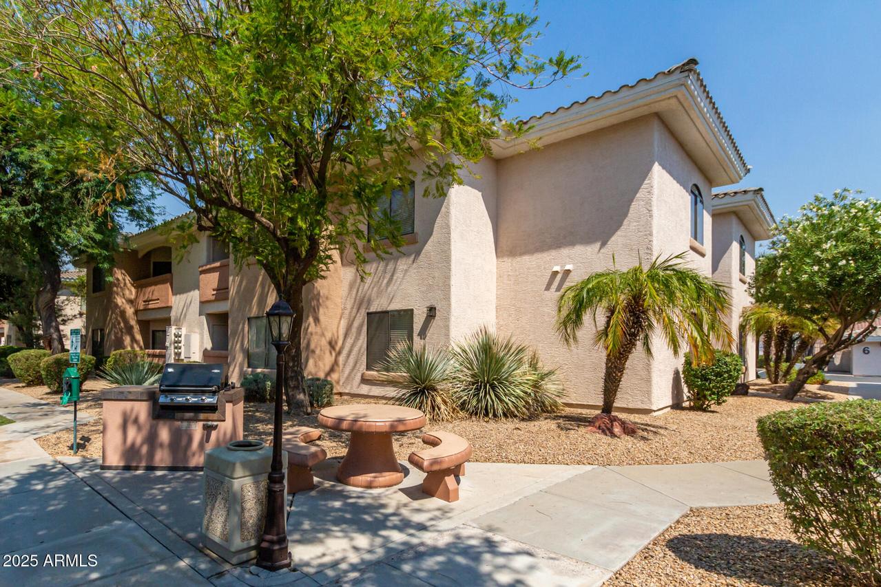10030 W Indian School Rd. #221, Phoenix, AZ 85037