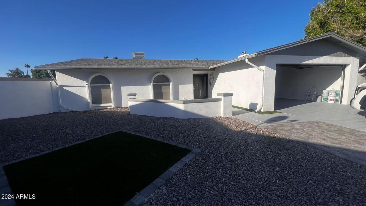 5651 N 48th Ln., Glendale, AZ 85301