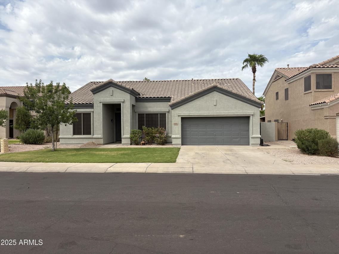 620 N Hawk Cir., Gilbert, AZ 85234