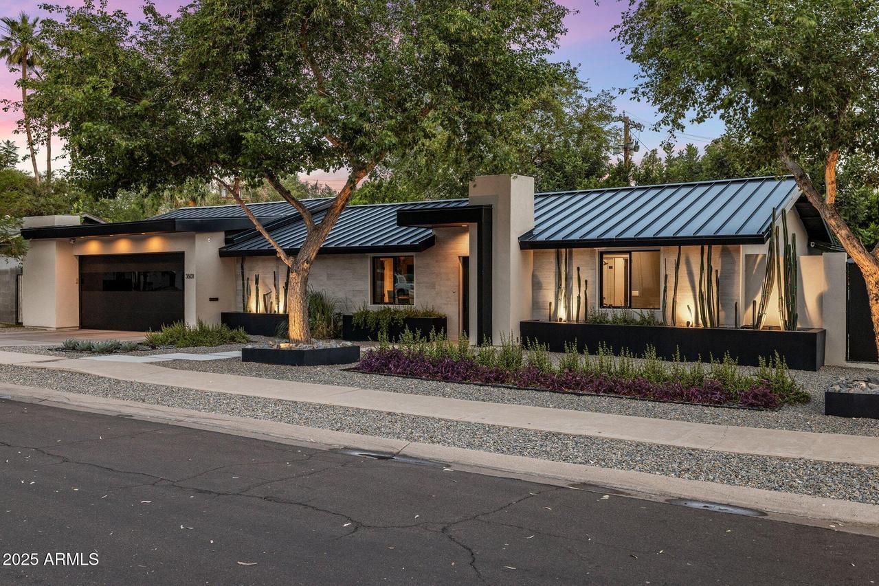 3601 E Colter St., Phoenix, AZ 85018