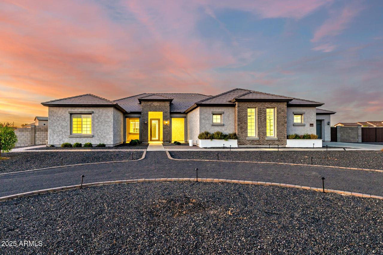 494 W Haxtun St., San Tan Valley, AZ 85143