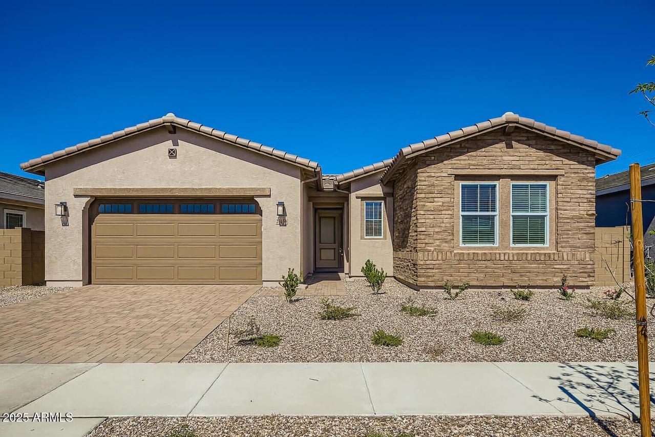 23154 E Lords Way, Queen Creek, AZ 85142