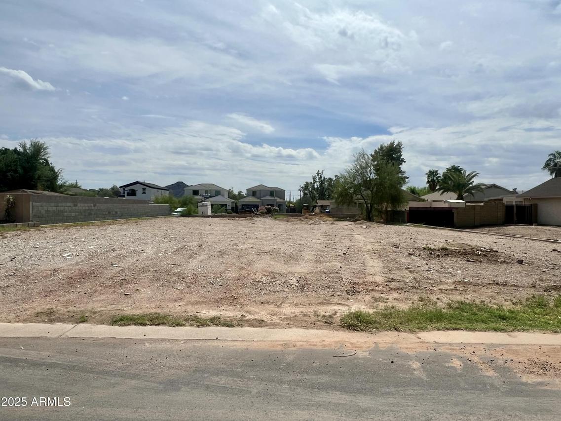 1409 E Yucca St. #-, Phoenix, AZ 85020