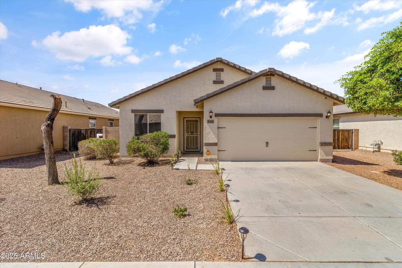7114 S 76th Ave., Laveen, AZ 85339