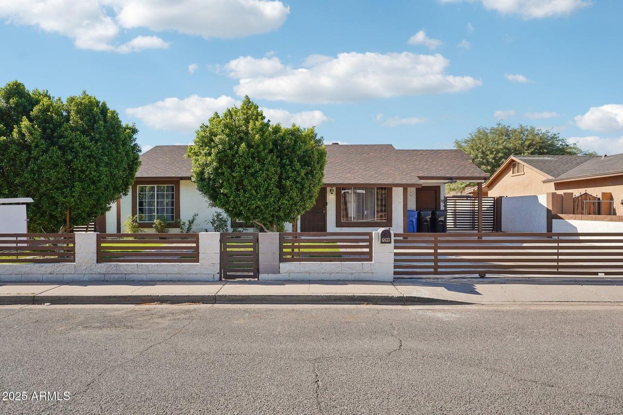 6833 W Roosevelt St., Phoenix, AZ 85043