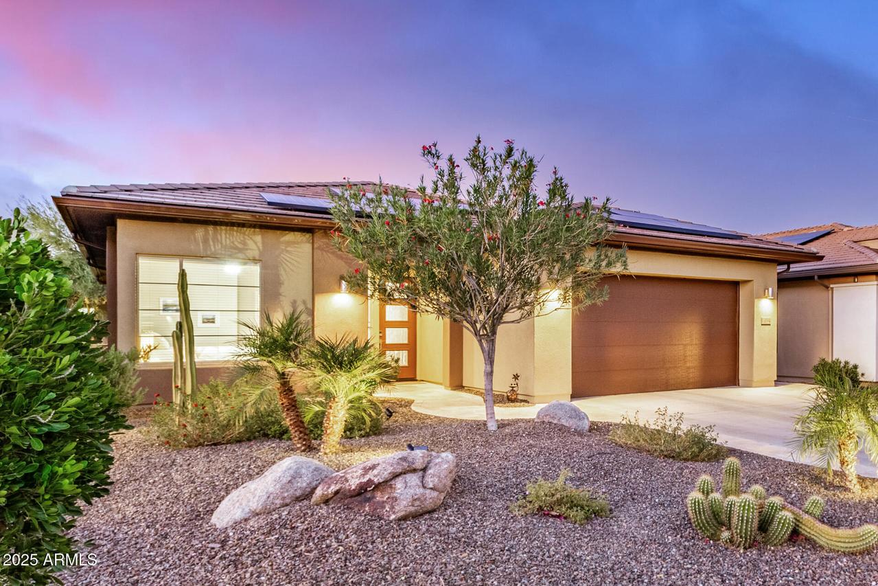 13194 W Lone Tree Tr., Peoria, AZ 85383