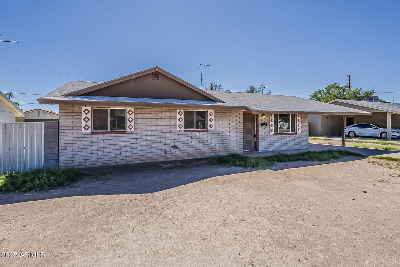 1293 W Toledo St., Chandler, AZ 85224