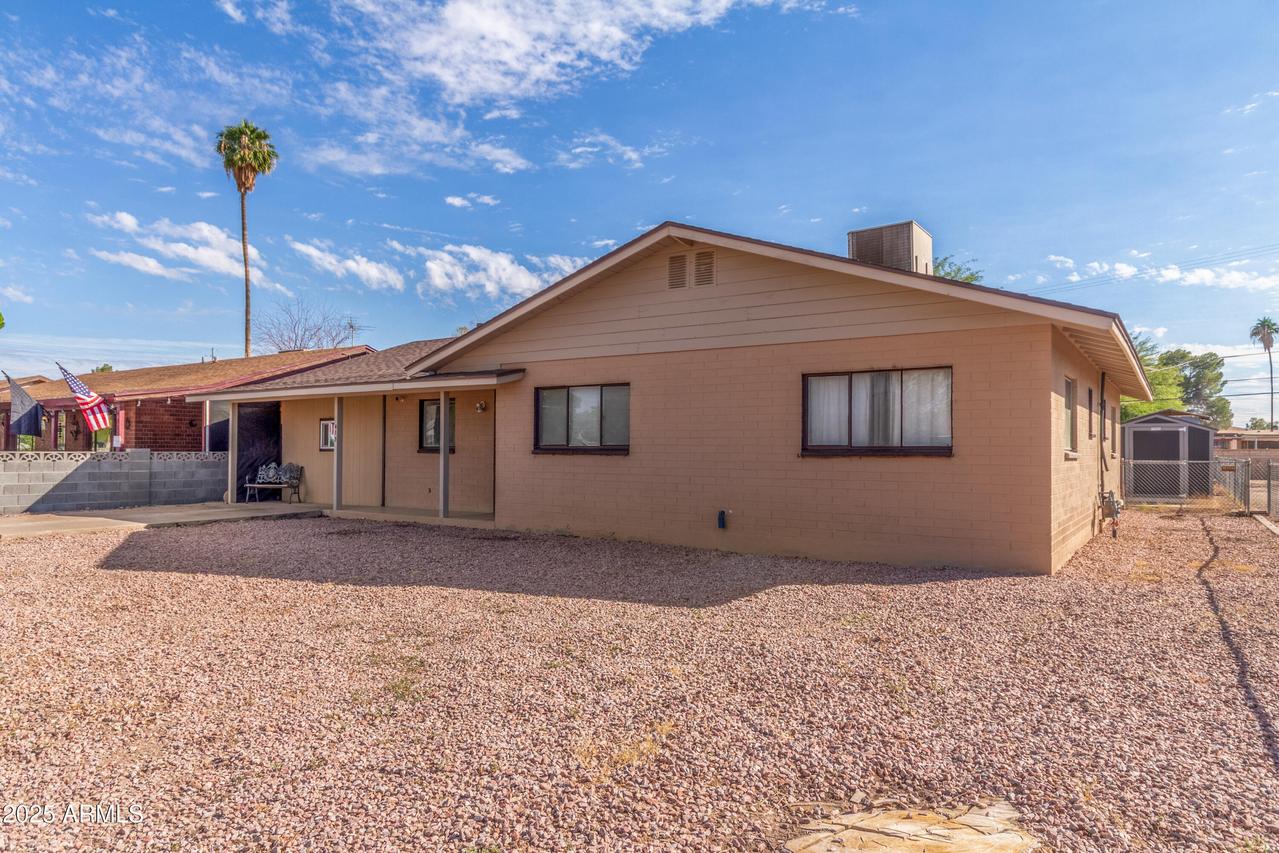 413 E 3rd St., Eloy, AZ 85131