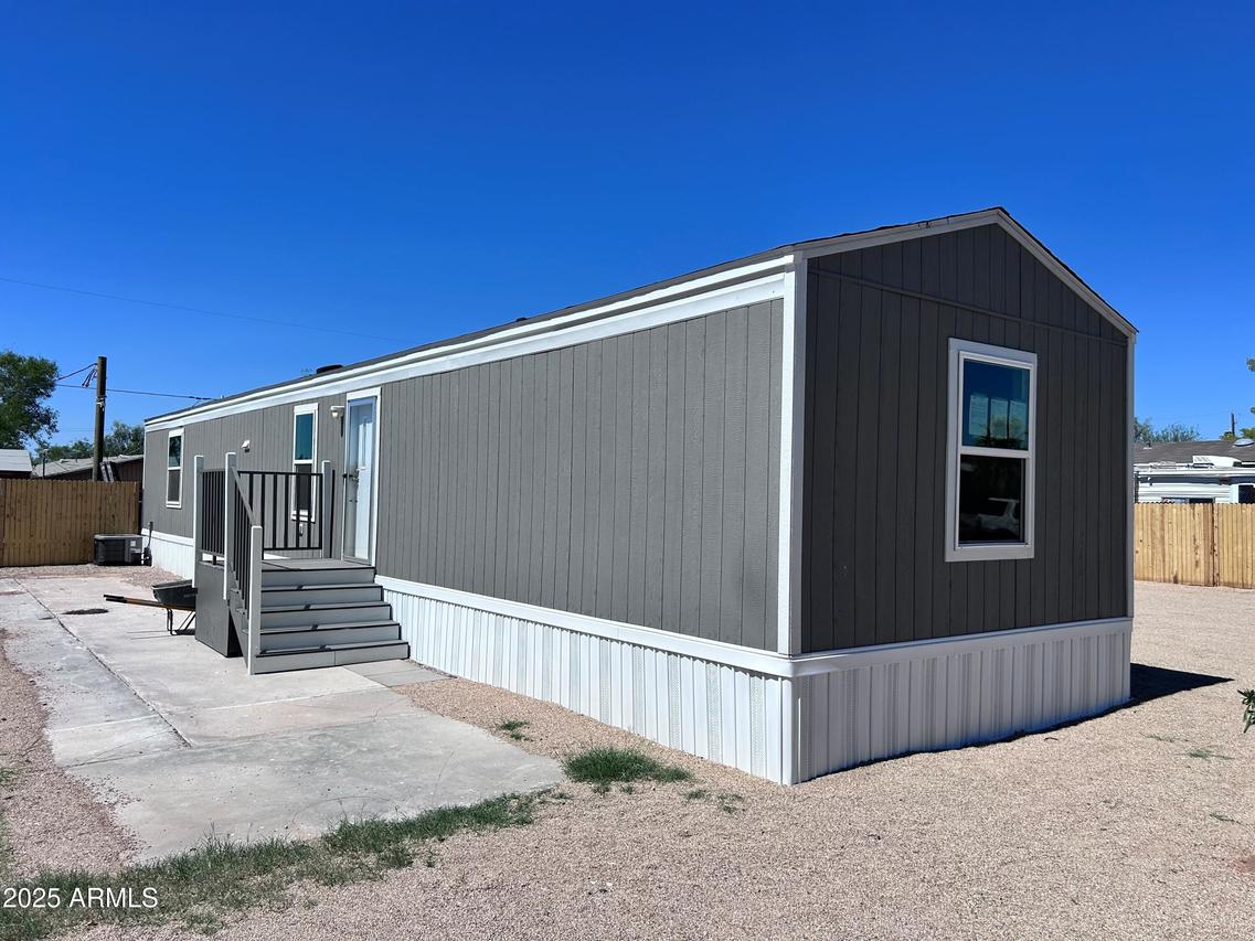 226 N 81st St., Mesa, AZ 85207