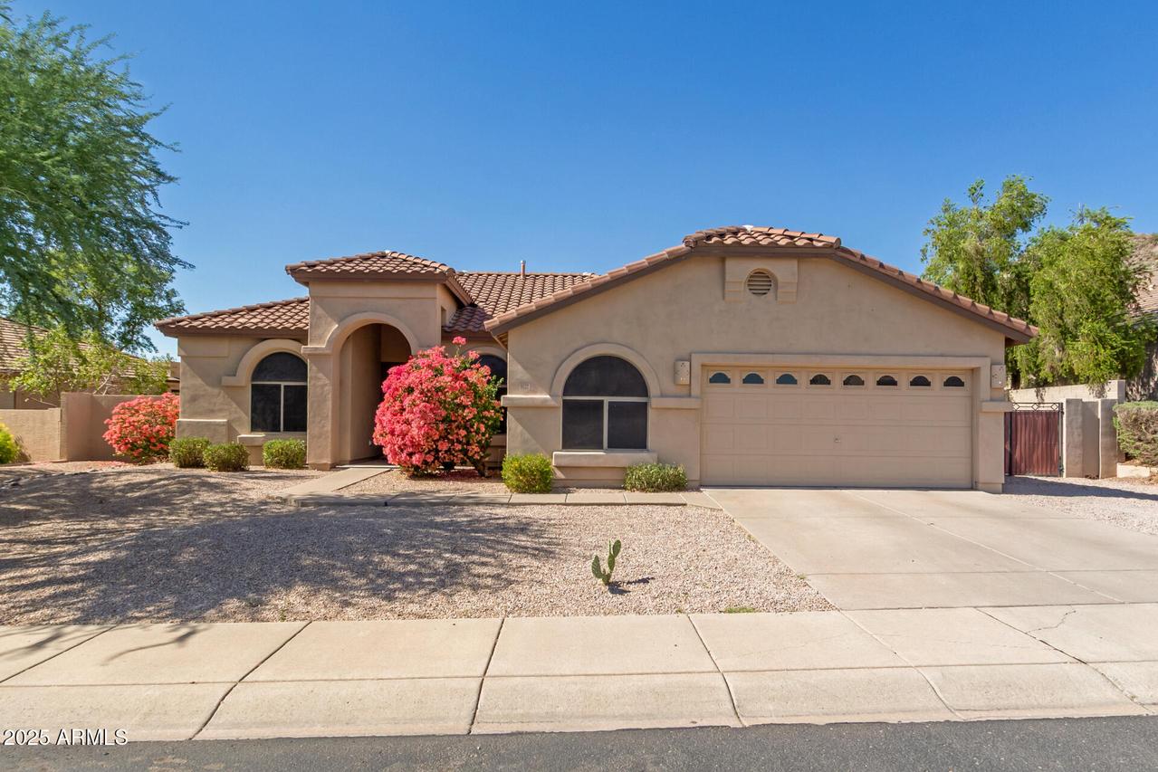 9632 E Grandview St., Mesa, AZ 85207