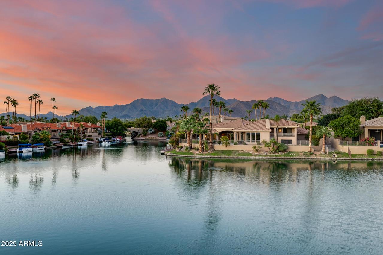 10080 E Mountainview Lake Dr. #238, Scottsdale, AZ 85258