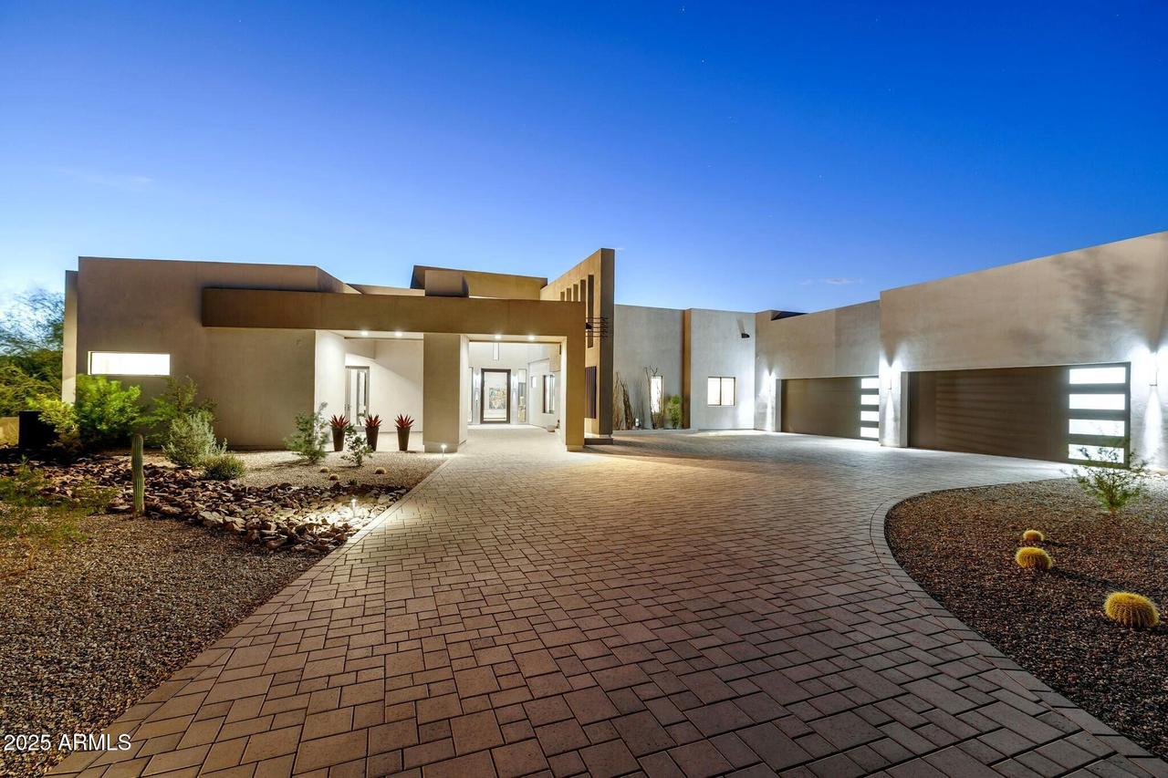 12416 N Cloud Crest Tr., Fountain Hills, AZ 85268