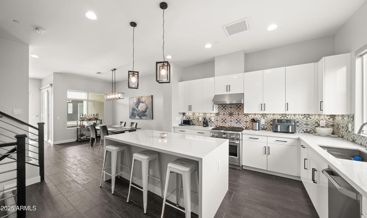 1717 E Morten Ave. #5, Phoenix, AZ 85020