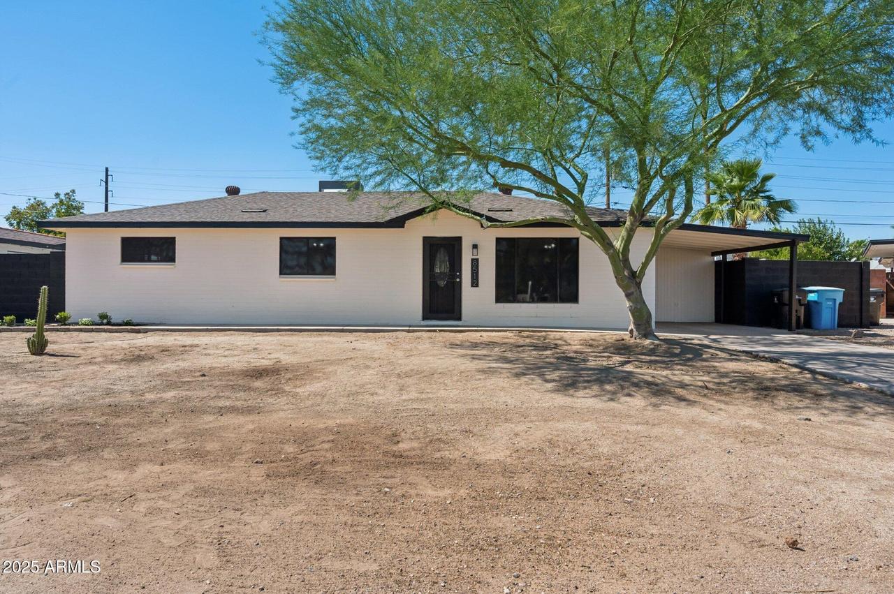5812 N 22nd Dr., Phoenix, AZ 85015