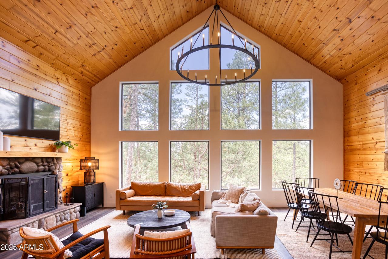 748 W Sequoia Ln., Pinetop, AZ 85935