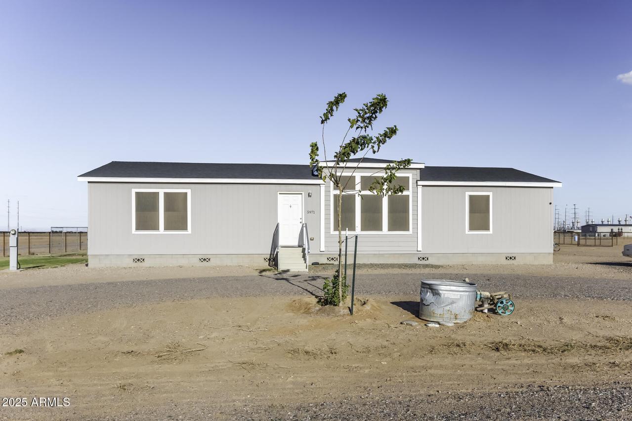 5971 N Easy St., Casa Grande, AZ 85194