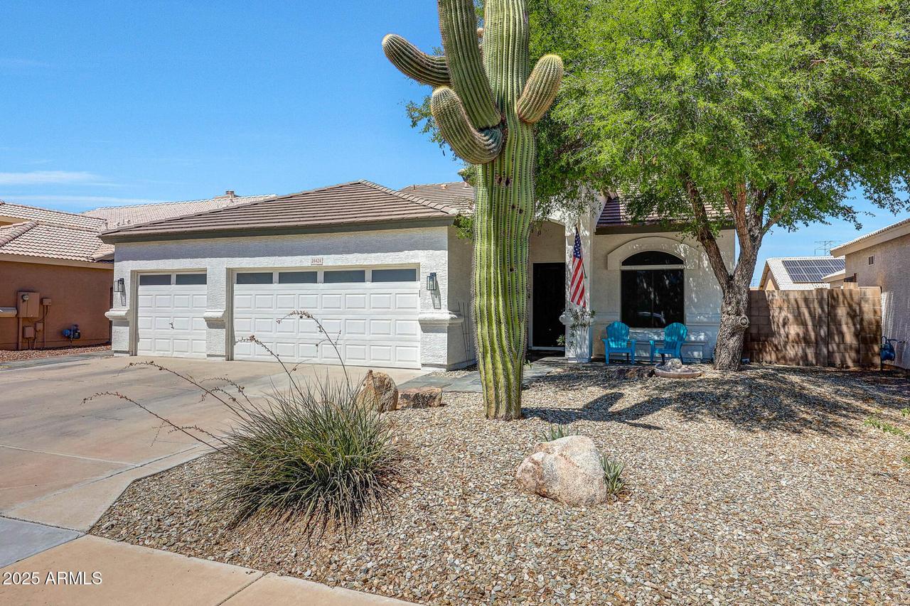 24424 N 38th Dr., Glendale, AZ 85310