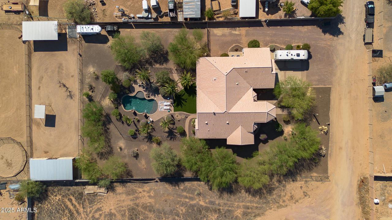 39125 N 25th Ave., Phoenix, AZ 85086