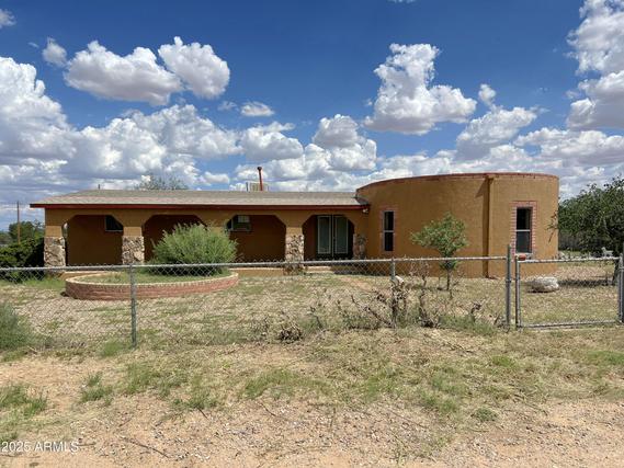 New Homes For Sale This Week That Attend Huachuca Mountain Elementary School: September 12th to September 18th