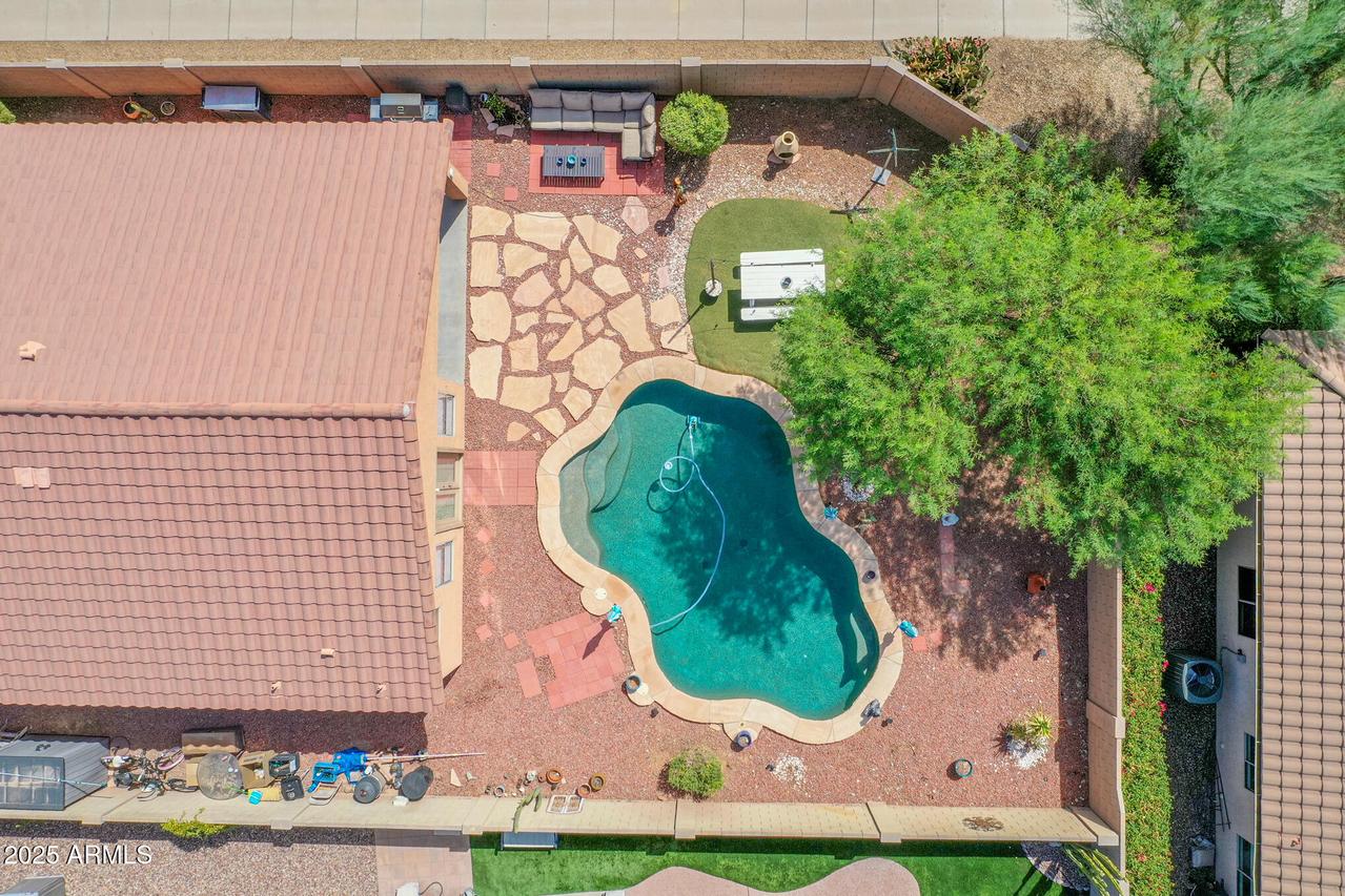 2407 W Warren Dr., Anthem, AZ 85086