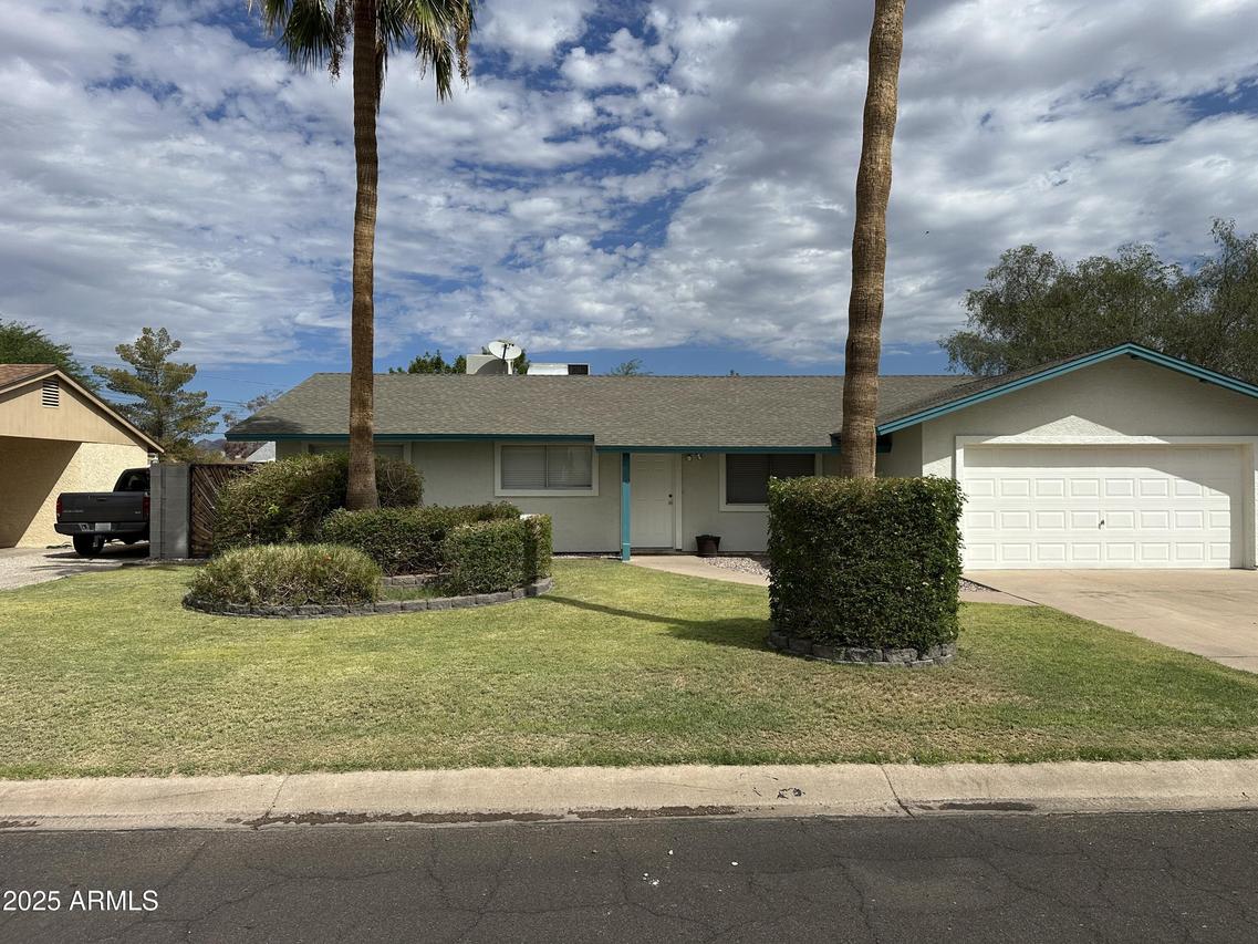 660 W 23rd Ave., Apache Junction, AZ 85120