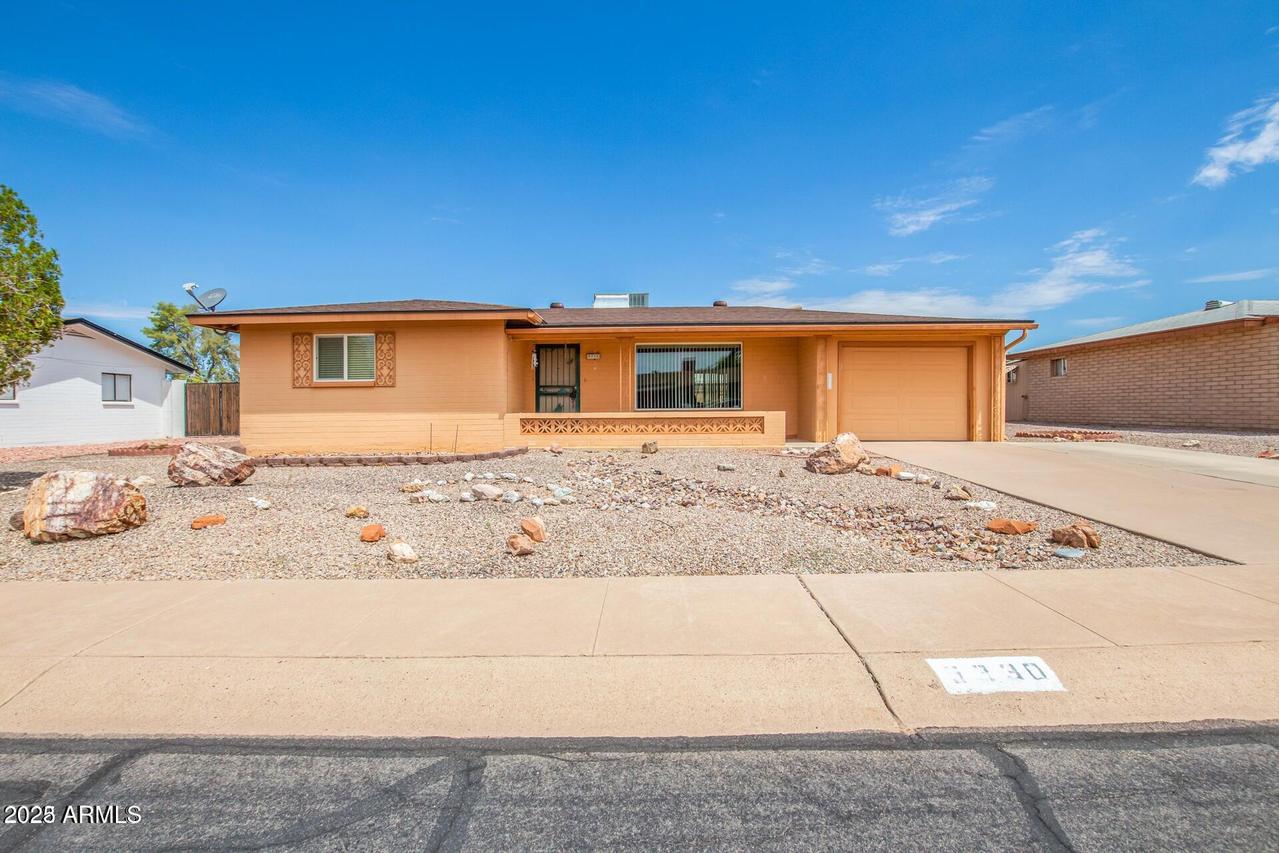 5330 E Dallas St., Mesa, AZ 85205