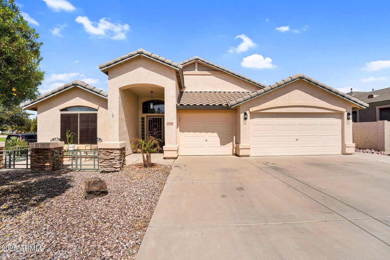 748 E Mead Dr., Chandler, AZ 85249