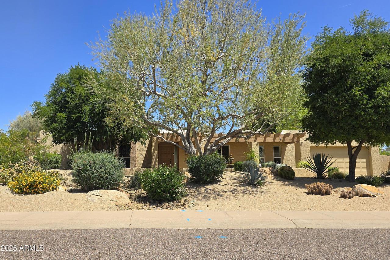8393 N Via Mia St., Scottsdale, AZ 85258