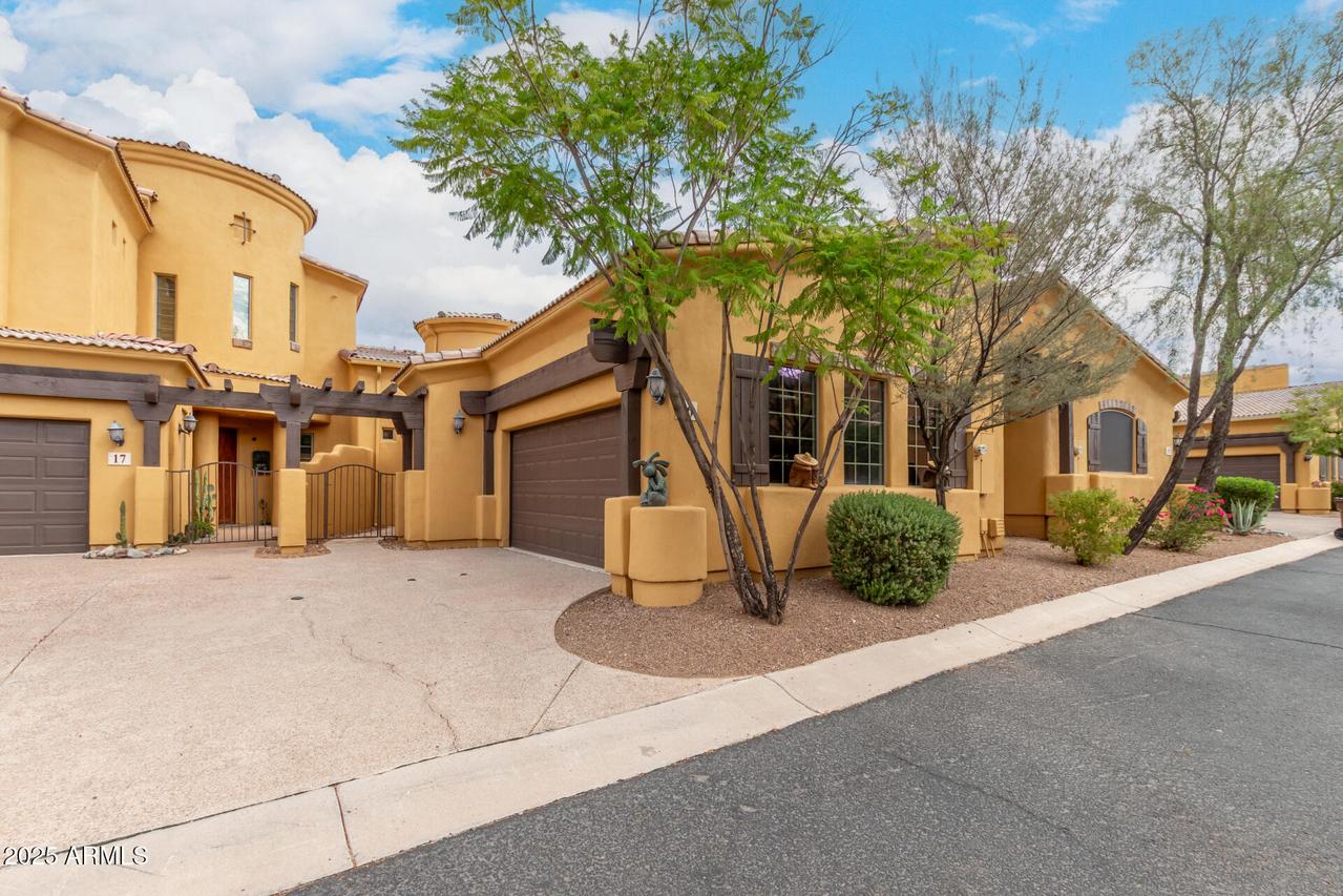 5370 S Desert Dawn Dr. #16, Gold Canyon, AZ 85118