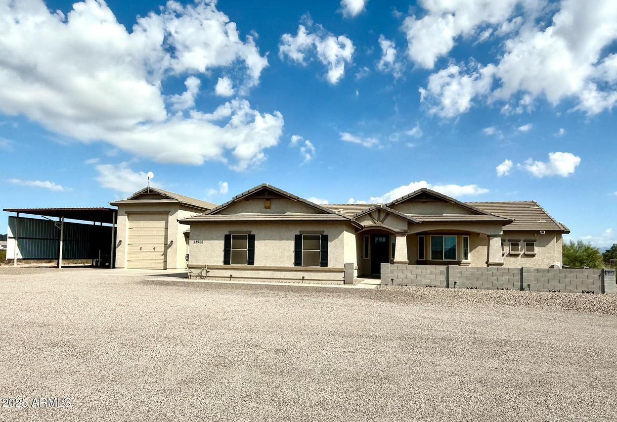 28906 N Wakefield Rd., San Tan Valley, AZ 85144