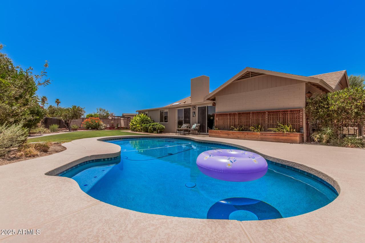 8803 N 105th Dr., Peoria, AZ 85345