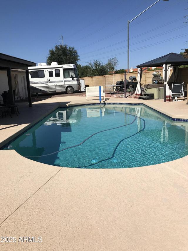 5318 W Shaw Butte Dr., Glendale, AZ 85304