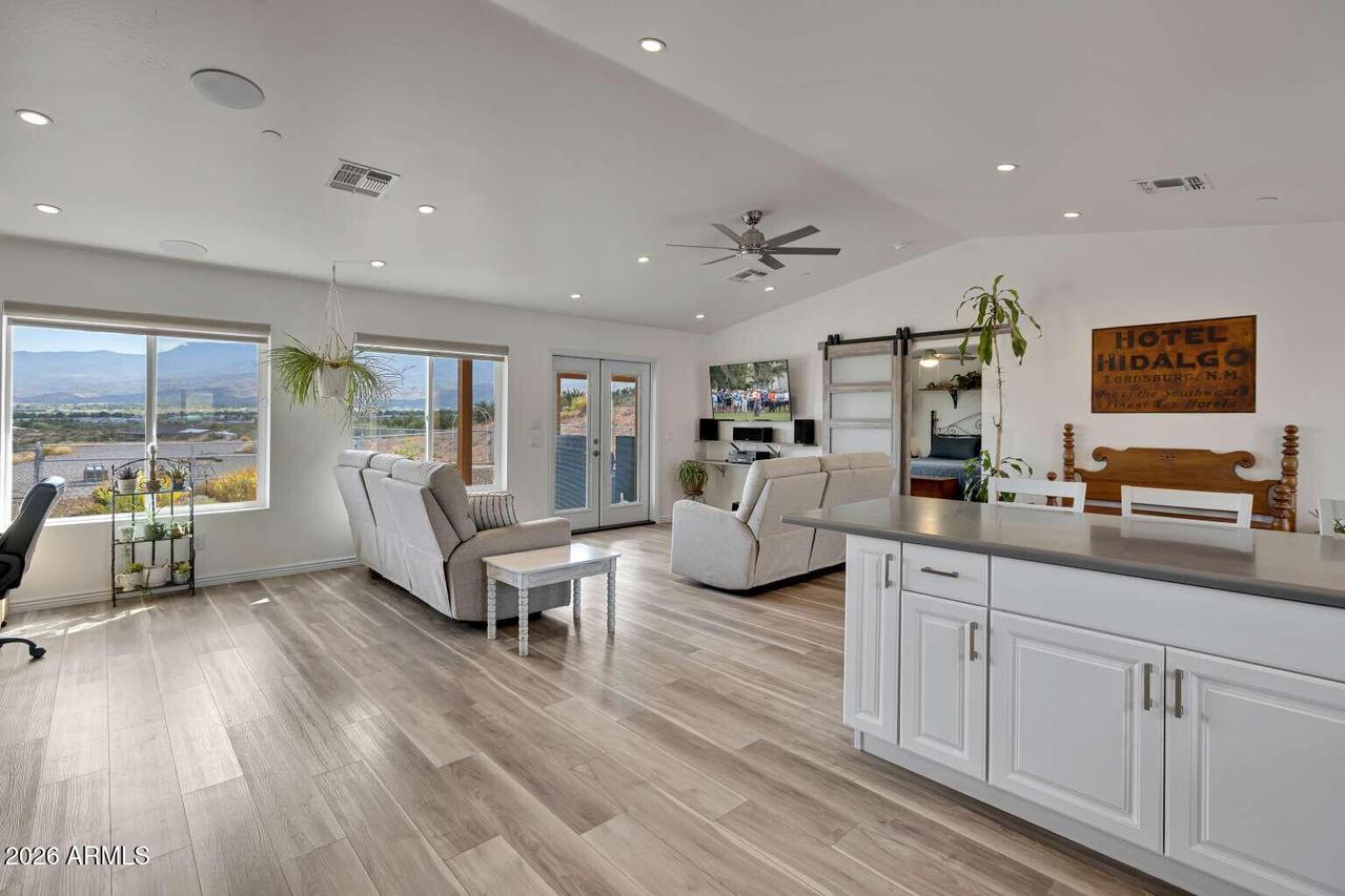 625 E Cliffside Dr., Clarkdale, AZ 86324