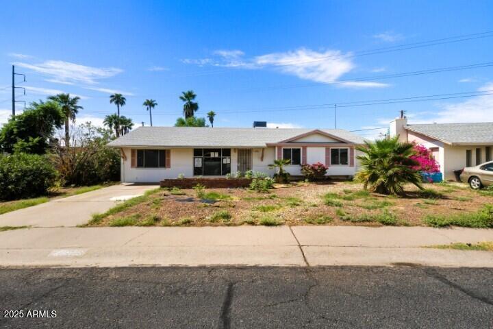 12656 N 26th Dr., Phoenix, AZ 85029