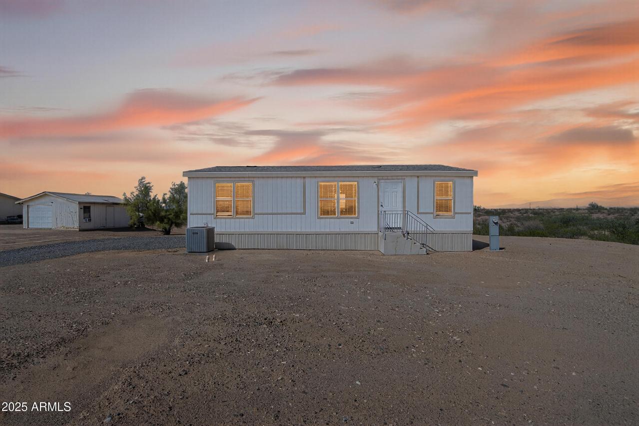 33418 W Pima St., Tonopah, AZ 85354