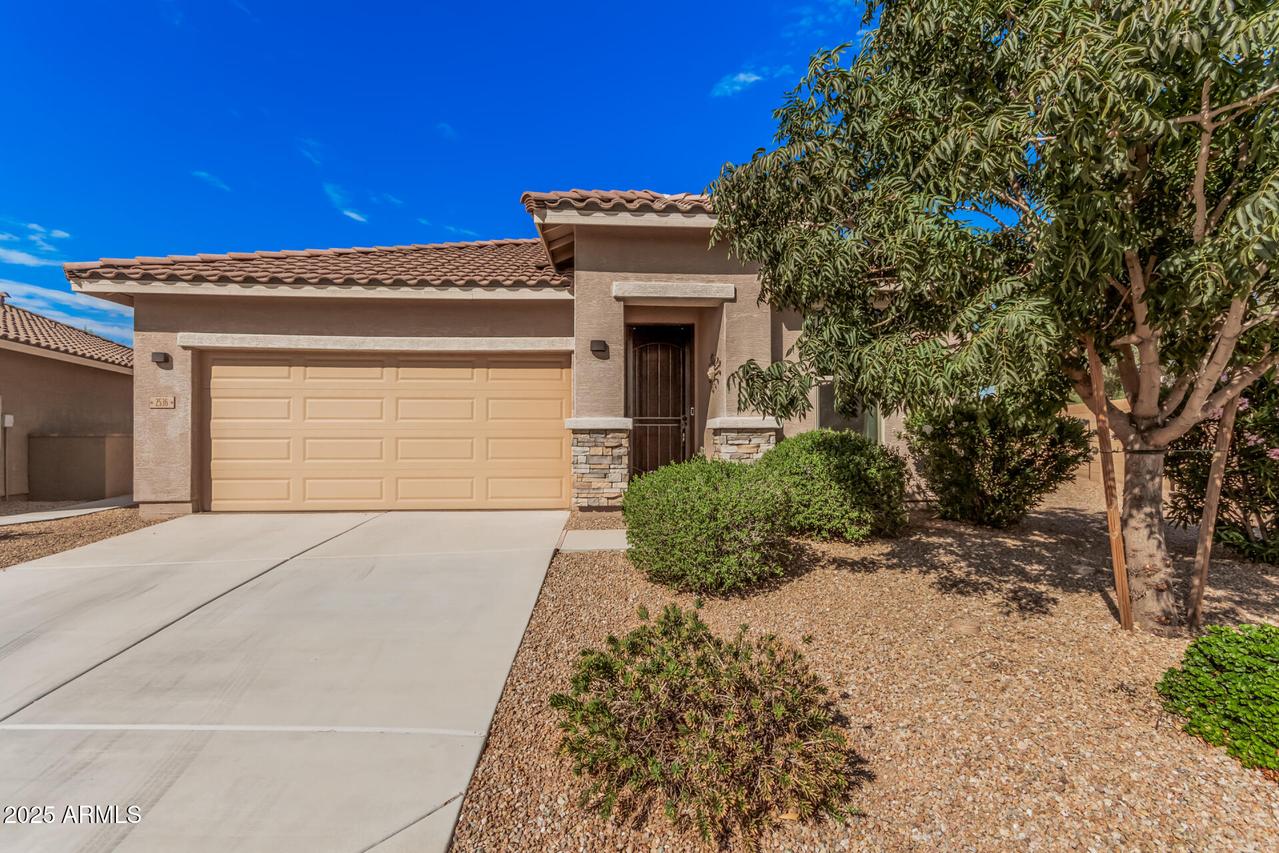 2536 E Paseo Dr., Casa Grande, AZ 85194