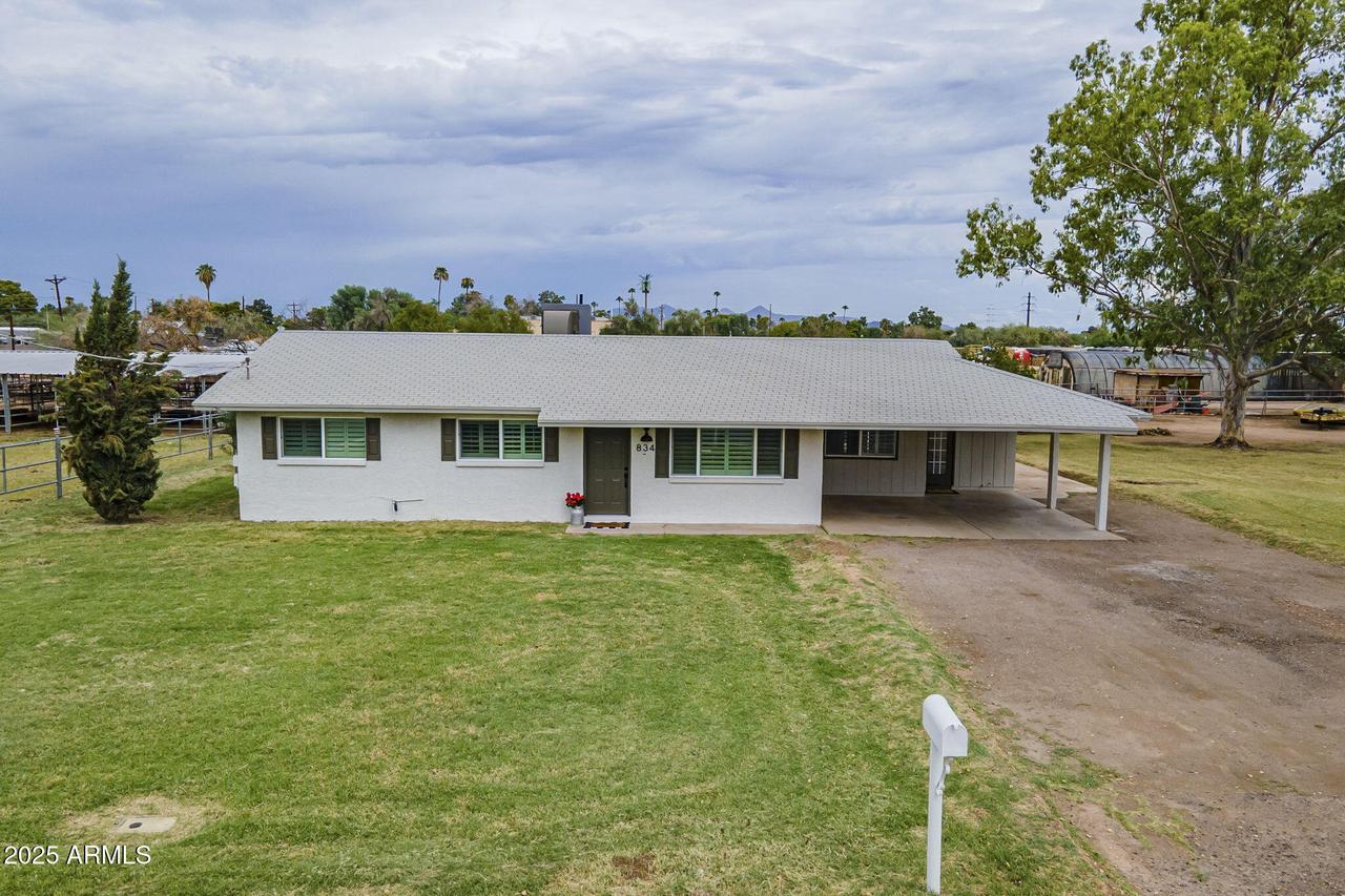 834 E Lockwood St., Mesa, AZ 85203