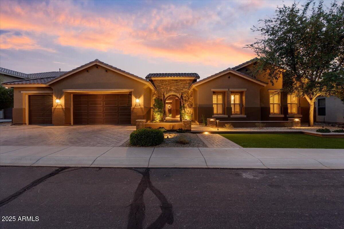 2237 W Twain Dr., Anthem, AZ 85086
