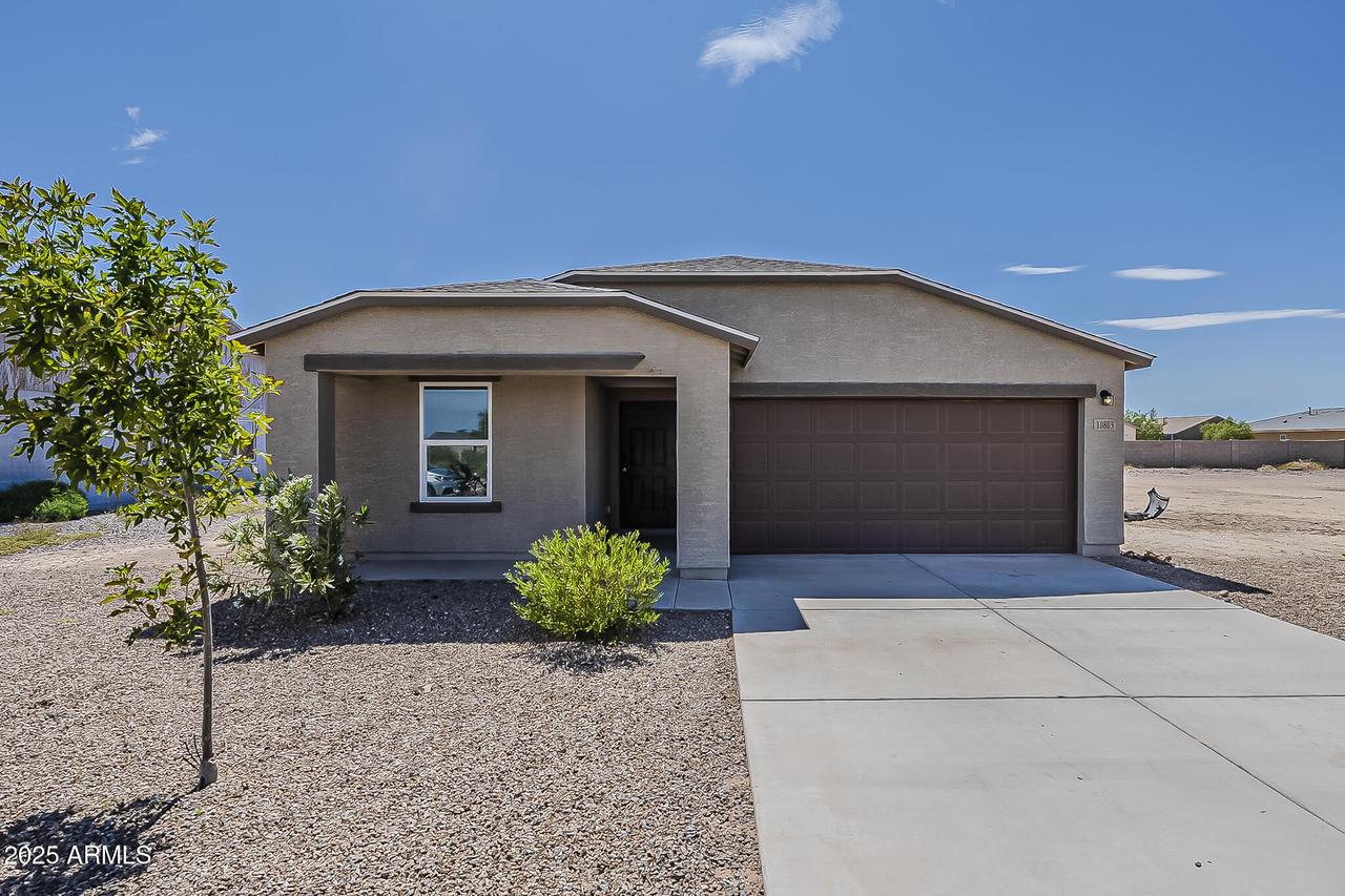 10805 W Carousel Dr., Arizona City, AZ 85123